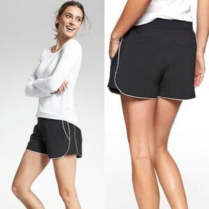 Athleta Brooklyn Luxe Shorts Womens Size 0 Black Pockets Athletic 213778